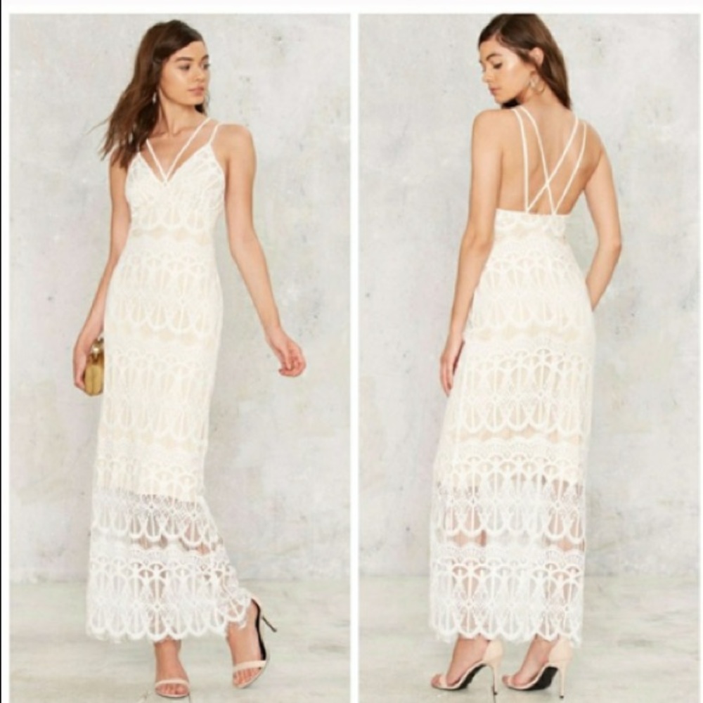 Nasty Gal x Lioness NWT Emilia lace maxi dress